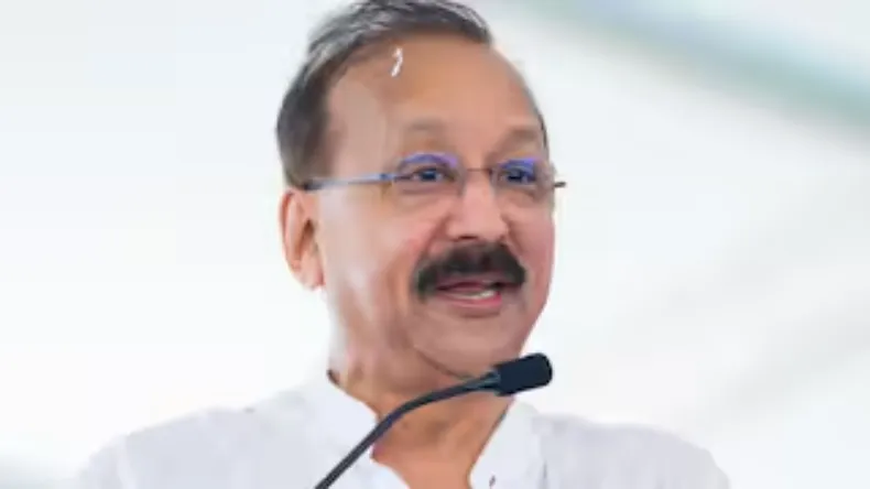 दाऊद इब्राहिम से मिले शरद पवार… प्रकाश अंबेडकर ने खोले NCP के राज