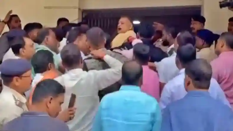 तेजस्वी यादव का हो सकता है हाल खराब, RJD का जाने वाली है सत्ता, जन सुराज लहराएगी परचम