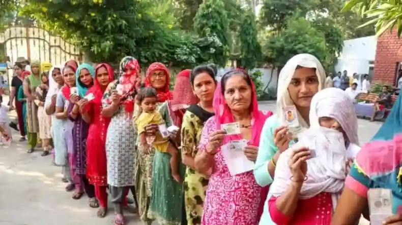 हरियाणा में विभागों का बंटवारा,CM सैनी ने अपने पास रखे 2 विभाग, जानें किसे क्या मिला