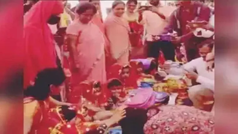 संभल हिंसा में दो लोगों की मौत, पथराव और आगजनी के बाद हंगामा, अखिलेश ने योगी सरकार को घेरा