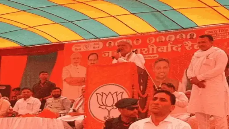 दशहरे के दिन बड़ा हादसा, मुंदरी नहर में कार गिरने से एक ही परिवार के 7 लोगों की मौत