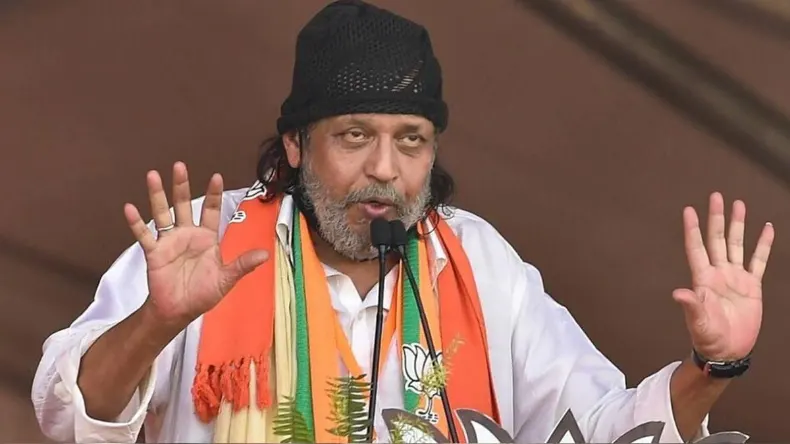 महाराष्ट्र में कौन बनेगा CM, सर्वे में लोगों ने बता दिया कौन साबित होगा धाकड़!