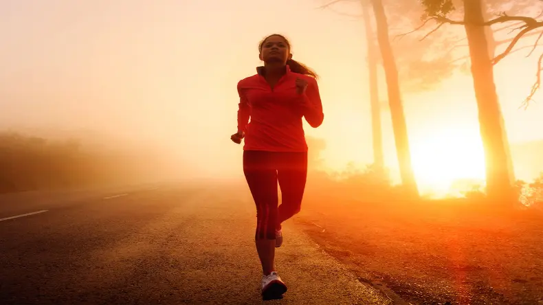 वजन कम करने के लिए Morning Walk करते समय अपनाएं ये आसान टिप्स, जल्द मिलेंगे फायदे