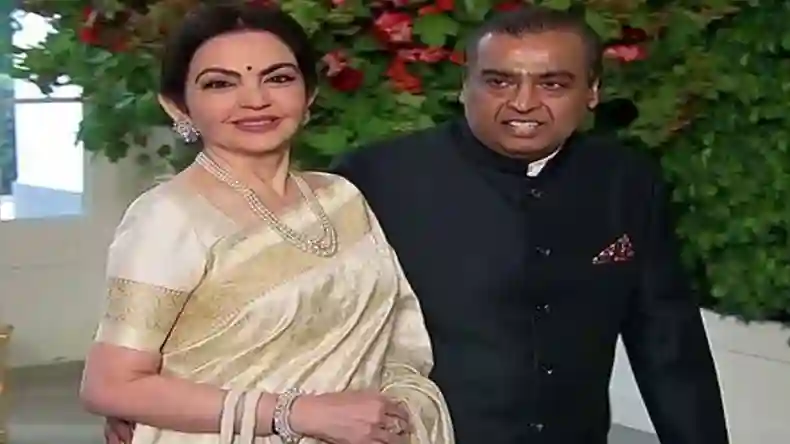अंबानी को भी खरीद सकता है यह शख्स, इतना है पैसा, नाम जानकर दंग रह जाएंगे आप!
