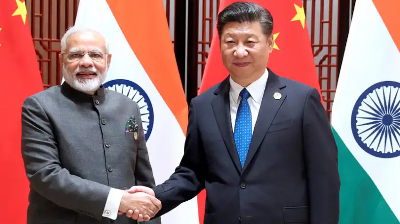 उधर लड़ते रह गए ताकतवर देश…शातिर चीन ने चुपके से कर डाला कांड, पैंगोंग झील की सैटेलाइट तस्वीरें चीख पड़ीं