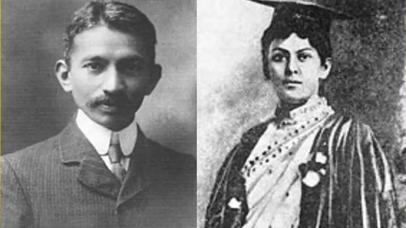 ऐसा अपमान! कांग्रेस कार्यकर्ता ने सिद्धारमैया के जूते पर रखा तिरंगा फिर… भड़की उठी बीजेपी