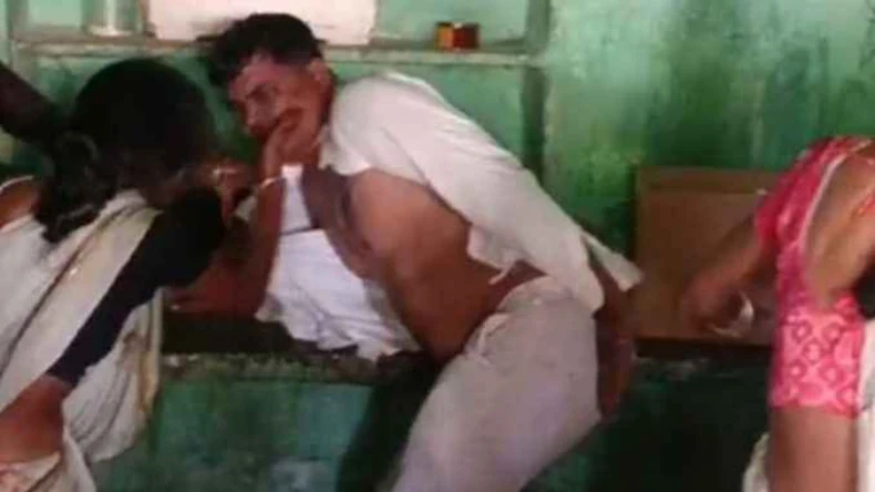 मंत्री लेते है शपथ, उसी के ड्राइवर ने किया घिनौना काम, रेप कर बनाया वीडियो