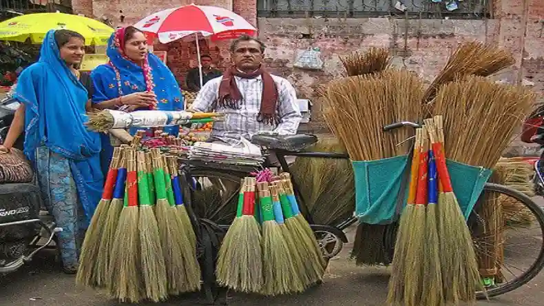 ये है देश का सबसे प्राचीन कुबेर मंदिर, दर्शन मात्र से पूरी होगी हर मनोकामना, धनतेरस-दिवाली पर लगती है भीड़