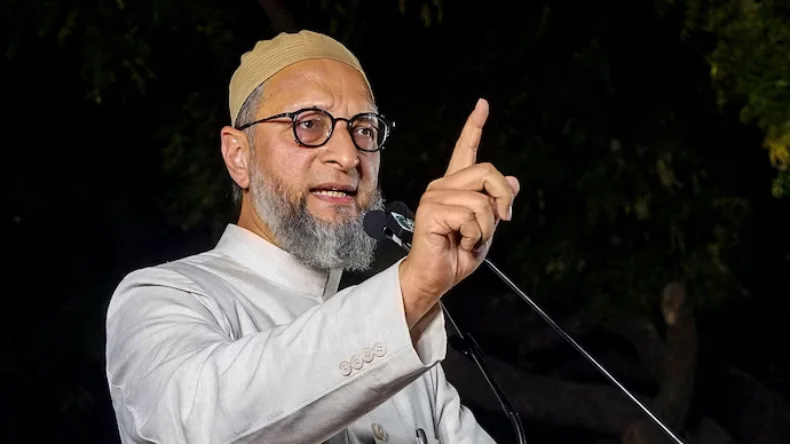 तुम पत्थर बरसाओ और हम फूल बरसाएंगे! संभल के दंगाइयों को कमिश्नर की चेतावनी- बचोगे नहीं कोई