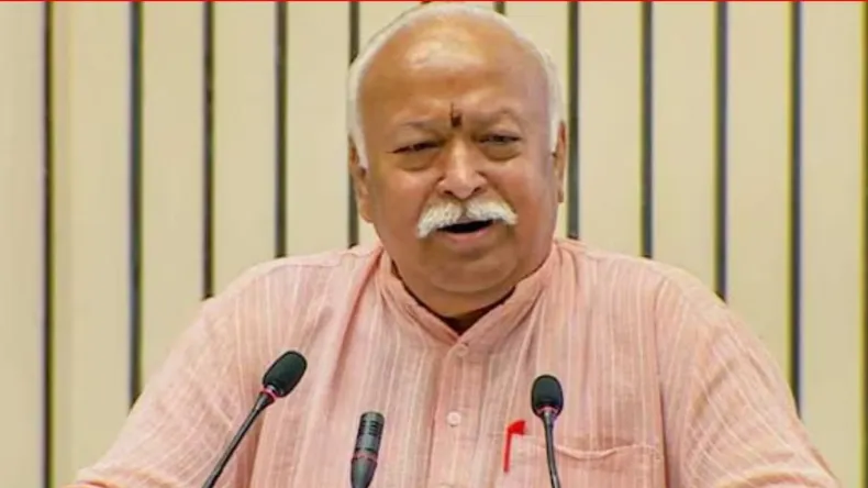 RSS प्रमुख ने कही विश्व युद्ध की बात, दिखेगी कयामत की रात, गोली-बारूद की होगी बारिश!