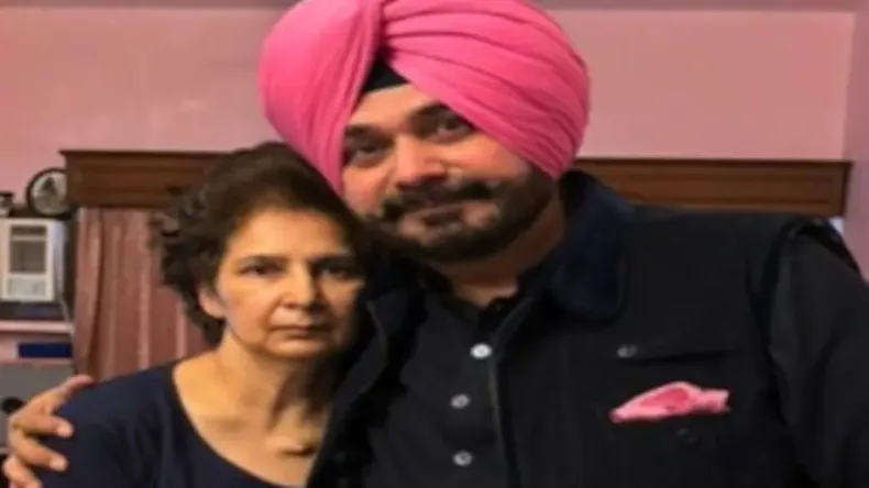 नींबू-हल्दी से कैंसर का इलाज बताकर बुरे फंसे सिद्धू, मिल गया 850 करोड़ का नोटिस