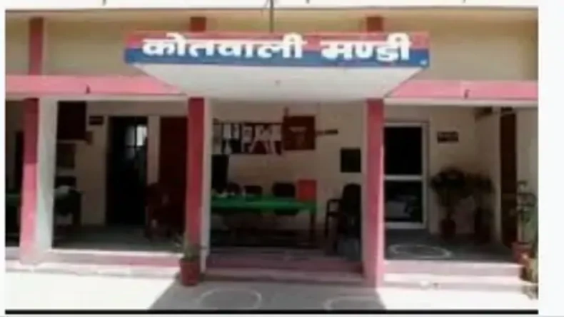 नमाजी बनकर पहुंचा मस्जिद, फिर किया ऐसा कांड, CCTV में कैद हुई पूरी वारदात, देख मौलाना साहब की भी उड़ी नींदे