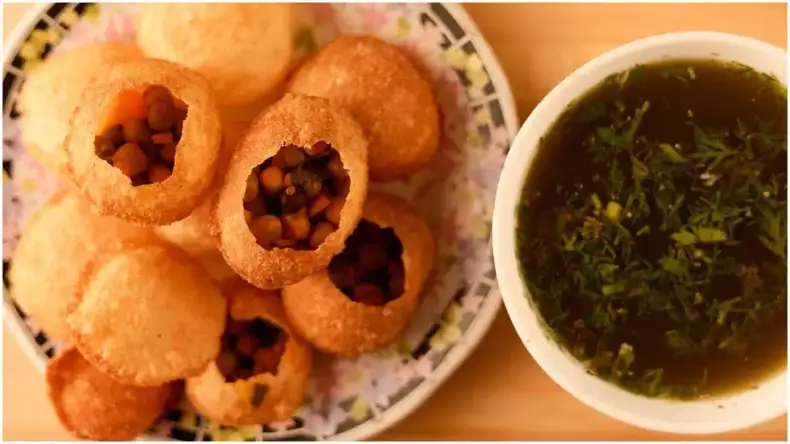 अमेरिका से भी महंगा है इस देश का पासपोर्ट, जानें कितनी है इसकी रकम