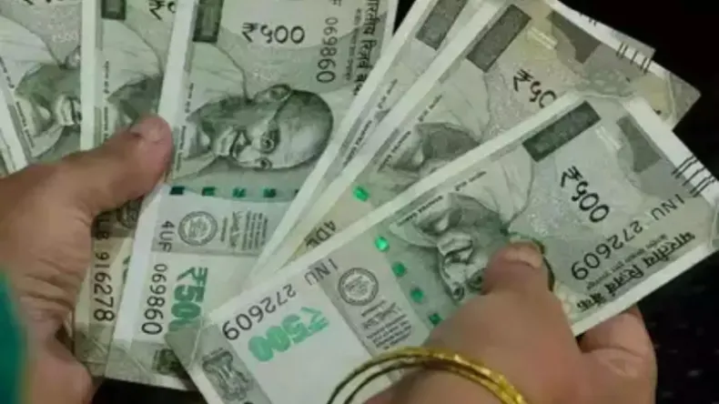 10 रूपये टैक्स न देने से ई-रिक्शा चालक पर चला चाकू, हालत गंभीर