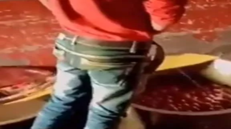Video: रील बनाने का भूत हुआ सवार, स्पोर्ट्स बाइक से युवक ने किया ऐसा स्टंट, पल में घिस गया चेहरा