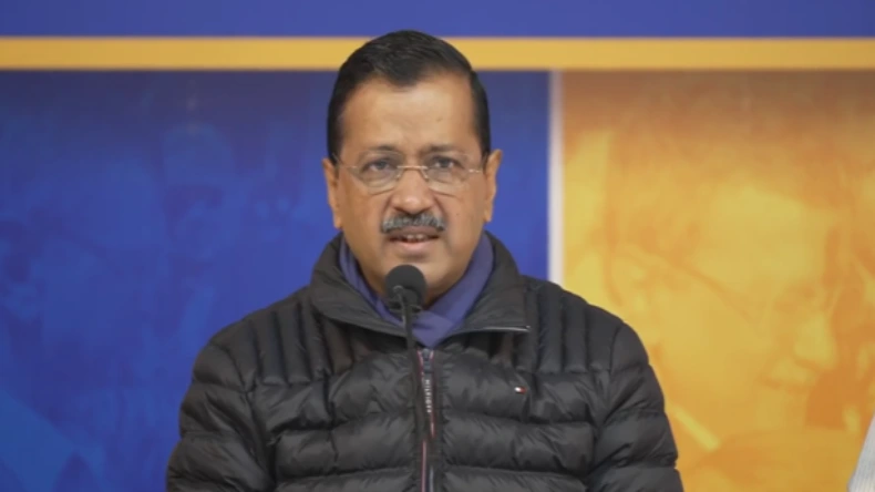 दिल्लीवालों को बिकाऊ समझा है क्या? आतिशी के पर्चा भरते ही BJP-कांग्रेस को लताड़ लगाने पहुंच गए केजरीवाल