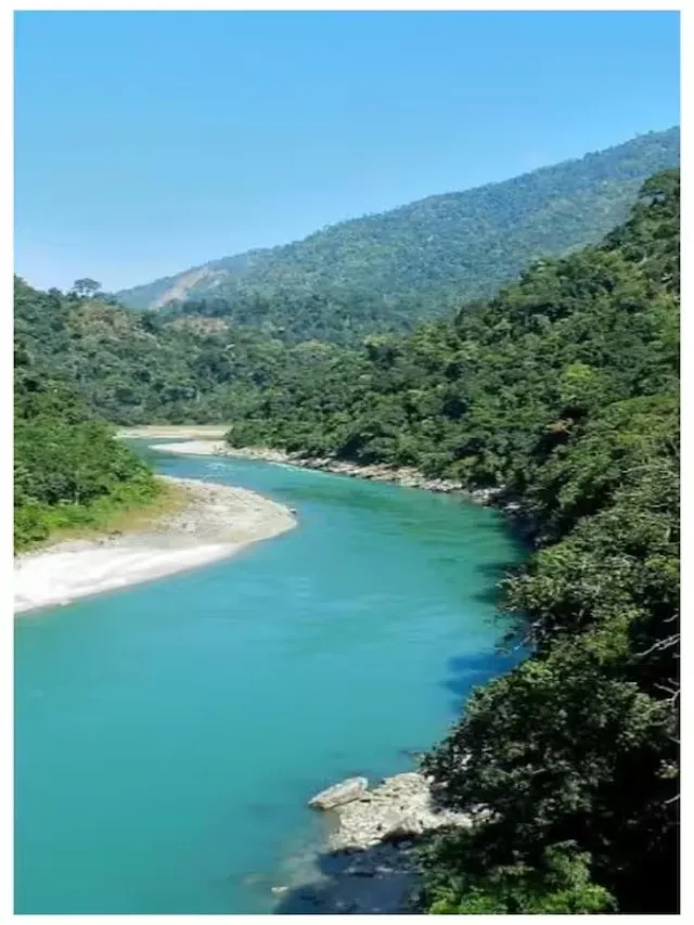 सरस्वती नदी  को श्राप क्यों दिया गया था?