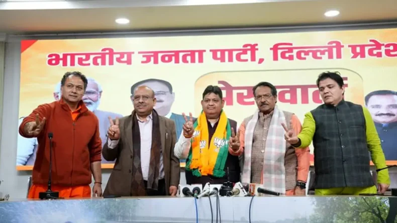 केजरीवाल की जमानत कराने वाला भाजपा में शामिल, भारी टेंशन में CM आत‍िशी