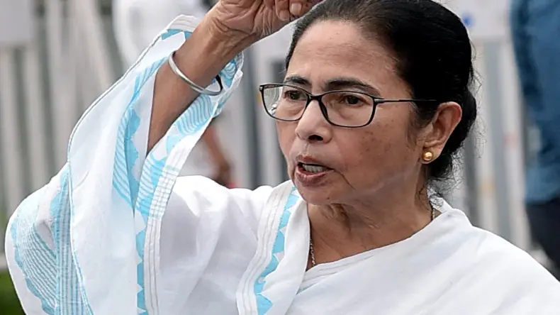 मेरे हाथ में होता तो फांसी पर लटका देती, कोलकाता रेप केस के फैसले पर भड़की CM ममता