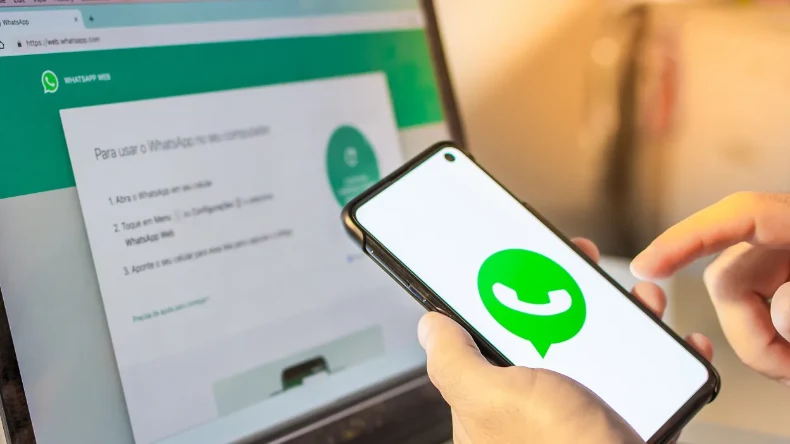 WhatsApp यूजर्स के लिए आया नया अपडेट, अब आप सेल्फी स्टिकर बना सकेंगे