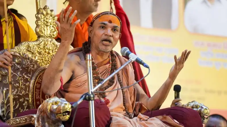 ’18 हजार रुपये के लिए गो हत्या का समर्थन नहीं करेंगे’, शंकराचार्य अविमुक्तेश्वरानंद ने केजरीवाल को सुनाई खरी-खरी