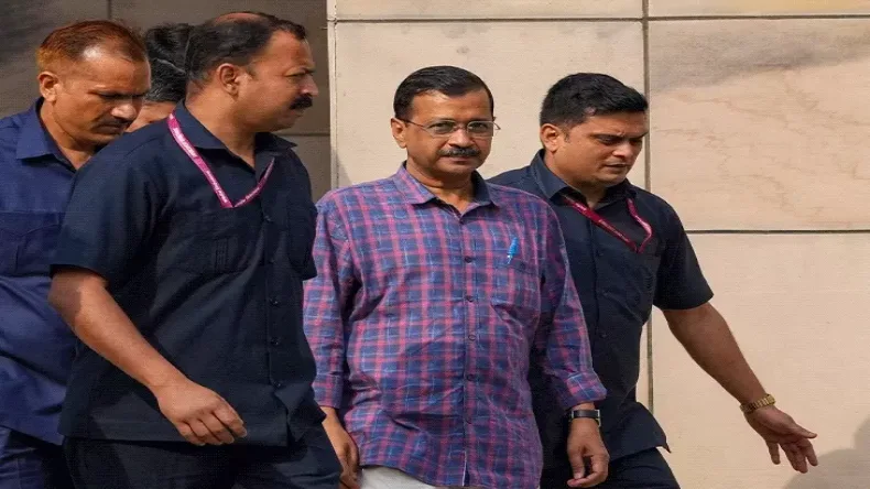2 हजार करोड़ गोल कर गए केजरीवाल! CAG रिपोर्ट से दिल्ली में हड़कंप, इतना बड़ा नुकसान देखकर बीजेपी भी हैरान