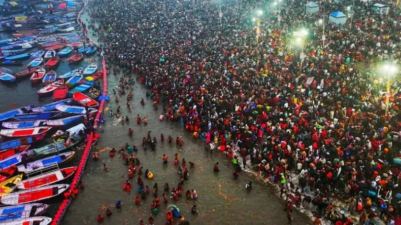 Maha Kumbh 2025: महाकुंभ मेले में नहीं होगी बजट की टेंशन, ये हैं फ्री रहने की व्यवस्था