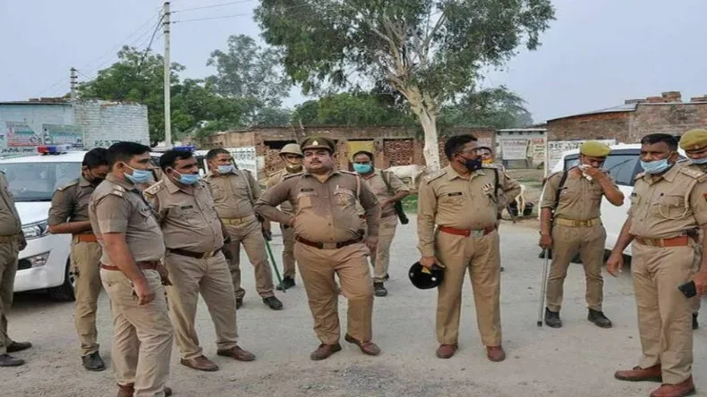 राक्षस बना पति, चबा डाले पत्नी के होंठ, 16 टांके लगने के बाद महिला ने लिखित में की शिकायत