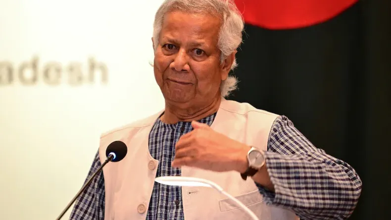 यूनुस सरकार का नया फरमान, पाकिस्तानियों द्वारा बांग्लादेशी महिलाओं से रेप पर बंद रखें मुंह, नहीं तो…