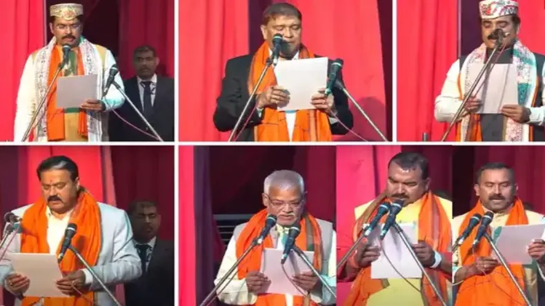 बिहार: नीतीश सरकार का कैबिनेट विस्तार, बीजेपी के 7 विधायकों ने ली मंत्री पद की शपथ