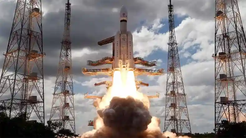 मिशन चंद्रयान 4 को लॉन्च करने की तैयारी, धरती पर आएगा चांद का टुकड़ा !