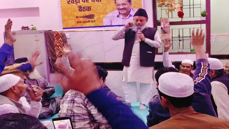 चूड़ियां नहीं पहनी, जब तक जिंदा हूं.., मुस्तफाबाद का नाम शिवपुरी रखने पर भड़क गए हाजी साहब, दे डाली धमकी