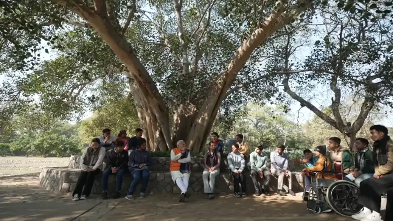 ये मोदी का बहुत बड़ा दांव है! दिल्ली में वोटिंग से पहले पीएम ने फेंका ऐसा पासा, केजरीवाल-राहुल के पास नहीं कोई तोड़
