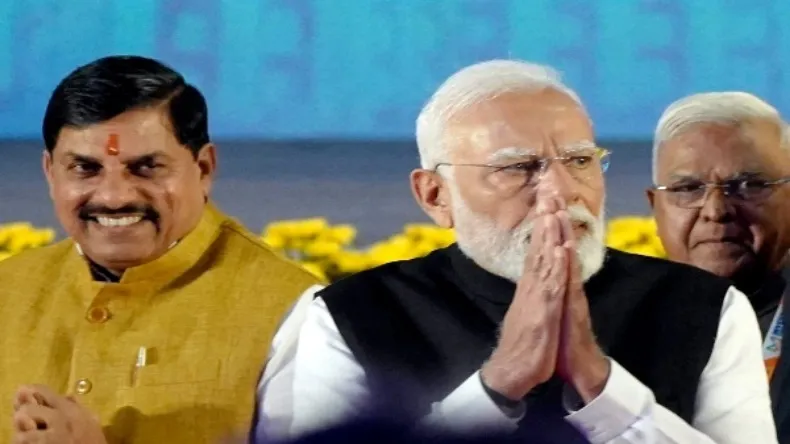 PM मोदी बच्चों को परीक्षा दिलाने के लिए बन गये ‘बच्चे’ किया ऐसा काम हर कोई हैरान, फिर मांगी माफी!