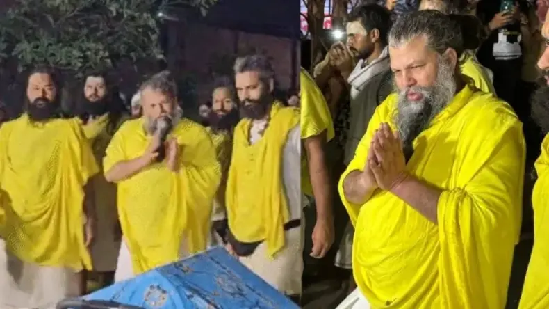 हमेशा के लिए बंद हुई प्रेमानंद महाराज की रात्रि पदयात्रा, भक्तों को अब नहीं होंगे दर्शन