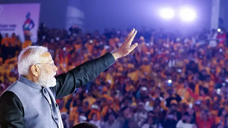 बीजेपी की शानदार जीत पर खुश हुए प्रधानमंत्री मोदी,  तोहफे में  दिल्ली वासियों को दे डाली इस बात की गारंटी