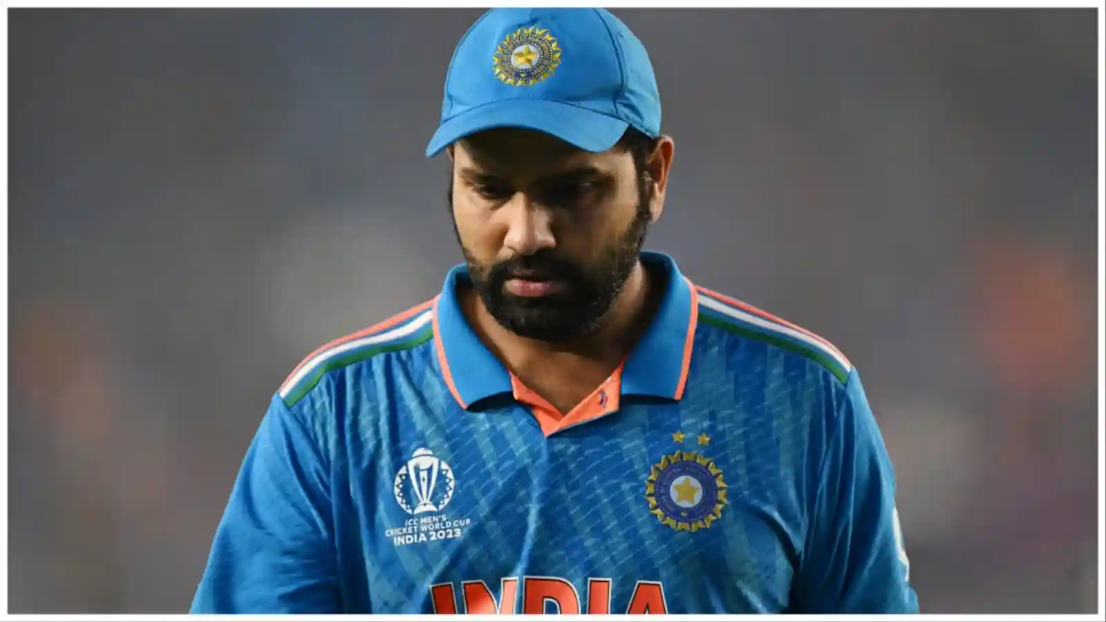 रिटायर हो जाओ रोहित शर्मा, भारत पर बोझ मत बनो, हिटमैन 2 रन बनाकर पवेलियन लौटे तो जमकर हुए ट्रोल
