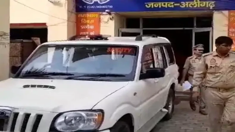 झूठ बोलकर फराज ने किया निकाह और प्राइवेट पार्ट्स छूता है जेठ, डॉक्टर की बेटी को ससुराल वालों ने पति के बदले जेठ के पास भेजा