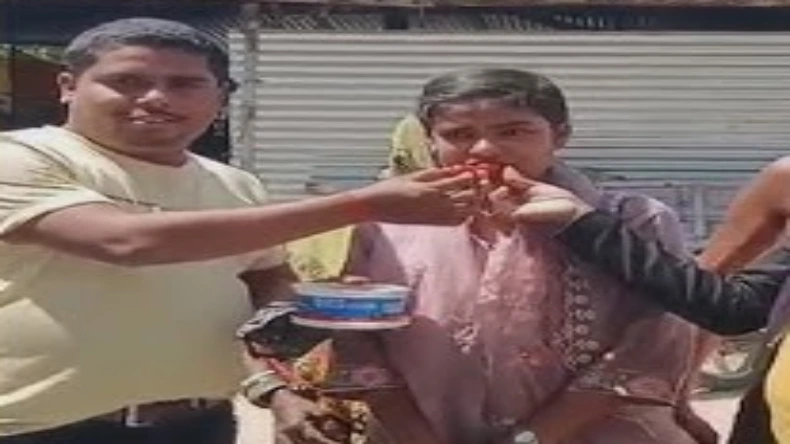 Bihar Board 10th Result: कौन हैं बिहार बोर्ड मैट्रिक में टॉप करने वाली साक्षी, टॉपर बिटिया को देखकर मां-बाप हुए भावुक