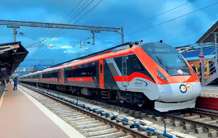 IRFC-IRCTC को रेलवे में मिला नवरत्न का दर्जा, अश्विनी वैष्णव ने दी बधाई