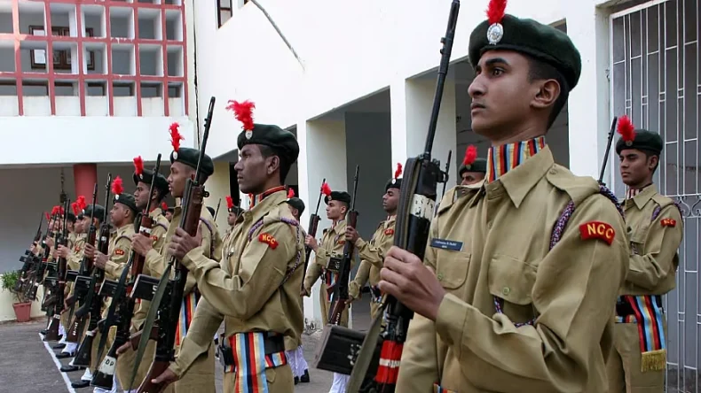 सैनिक स्कूल में नौकरी करने का शानदार मौका, जल्दी ही करें अप्लाई