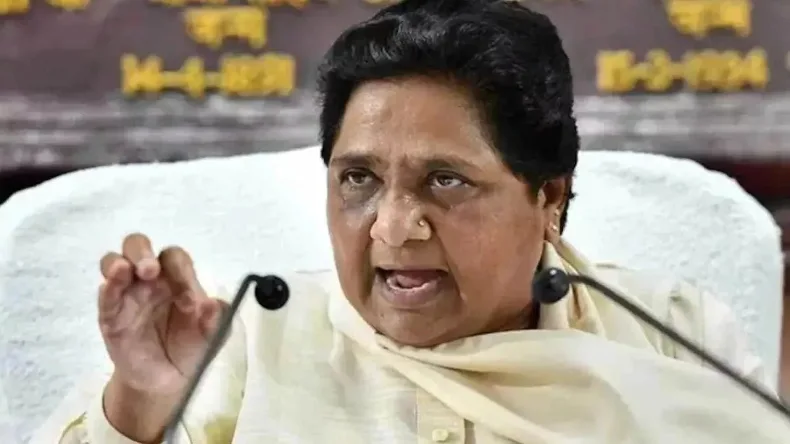 औरंगजेब की कब्र विवाद पर सामने आया पूर्व मुख्यमंत्री मायावती का बयान, कहा मजार को क्षति पहुंचाना ठीक नहीं