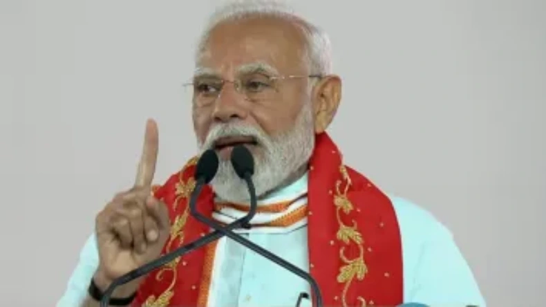 32 लाख में कितने जीरो पता नहीं … चले मोदी को गाली देने!