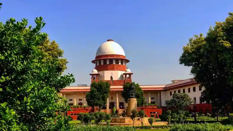 ‘पाकिस्तानी या मियां-तियां ‘ बोलने पर कोई FIR नहीं- SC