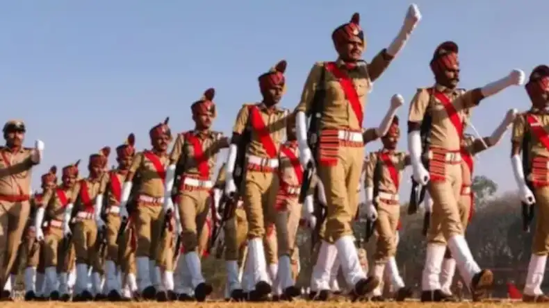 यूपी में होली पर युवाओं को बड़ा तोहफा: कांस्टेबल भर्ती परीक्षा 2024 का रिजल्ट जारी, 60 हजार युवा सिपाही बन उतरेंगे मैदान में