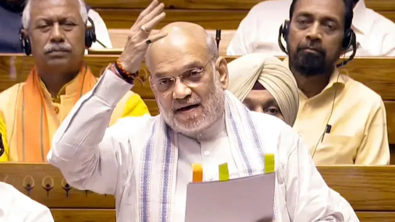 ‘भारत कोई धर्मशाला नहीं’, आग बबूला शाह बोले राष्ट्रीय सुरक्षा के ‘खतरों’ की नो एंट्री …लोकसभा में इमीग्रेशन बिल पास