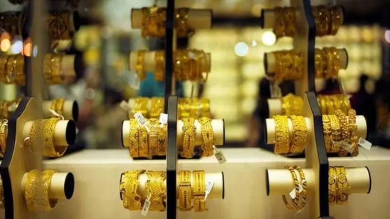 Gold Rate: सोने की कीमतों ने तोड़े रिकॉर्ड, 10 साल पहले से अबतक इतना बढ़ा भाव… जानें कीमत
