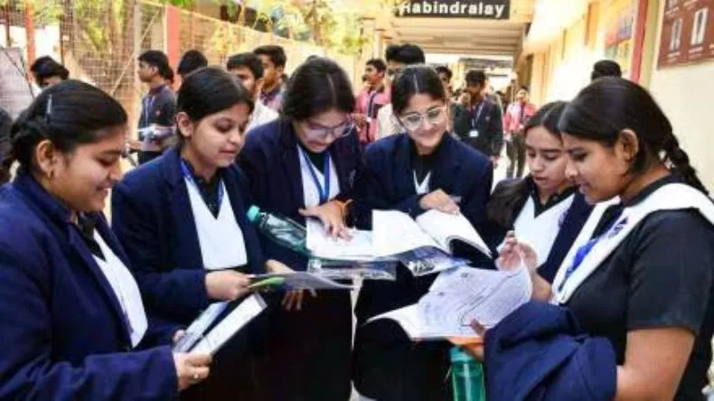 CBSE Board 10th Result 2025: सीबीएसई 10वीं की परीक्षाएं खत्म…रिजल्ट का इंतजार, इस दिन होगा जारी