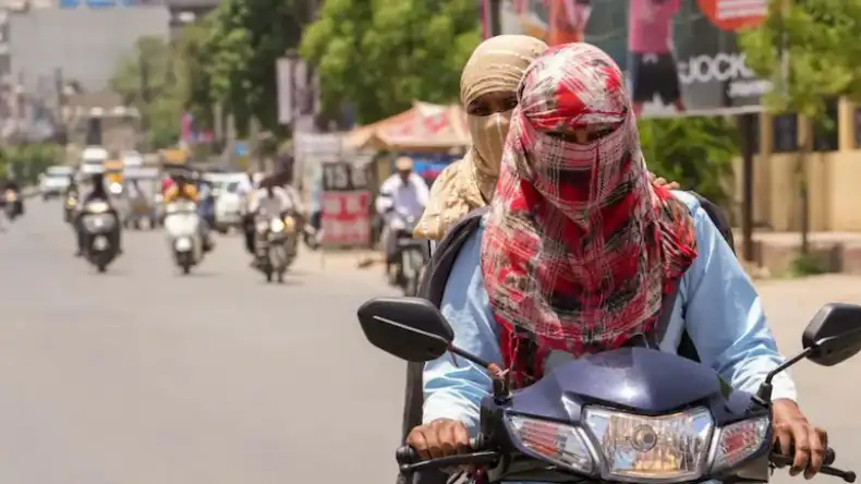 दिल्ली NCR में बढ़ेगा गर्मी का प्रकोप, UP बिहार में बारिश का माहौल, जानें आज देशभर में कैसा रहेगा मौसम
