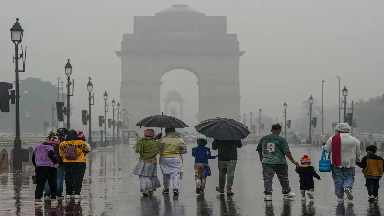 Weather Update: होली के आसपास बदलेगा मौसम, दिल्ली-NCR समेत कई राज्यों में बारिश के आसार